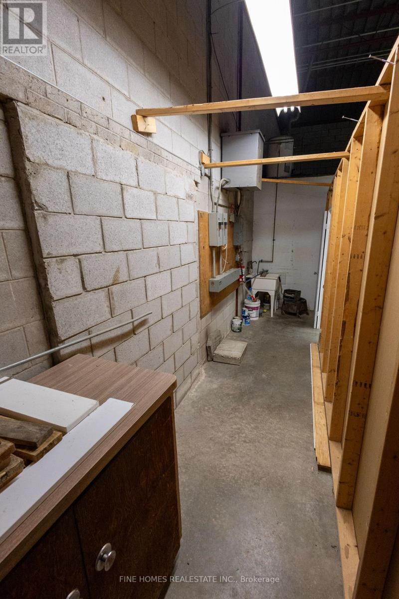 1057 Parkinson Road, Woodstock, Ontario  N4S 7W3 - Photo 8 - X12813188