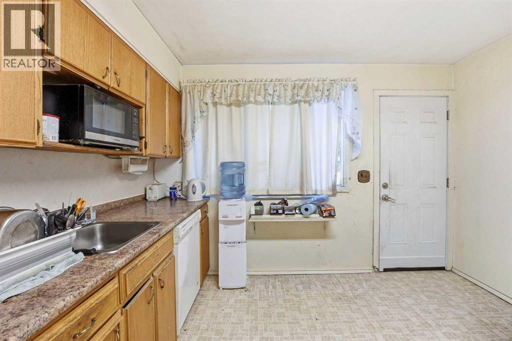 317 Centre Street, Cremona, Alberta  T0M 0R0 - Photo 8 - A2280931