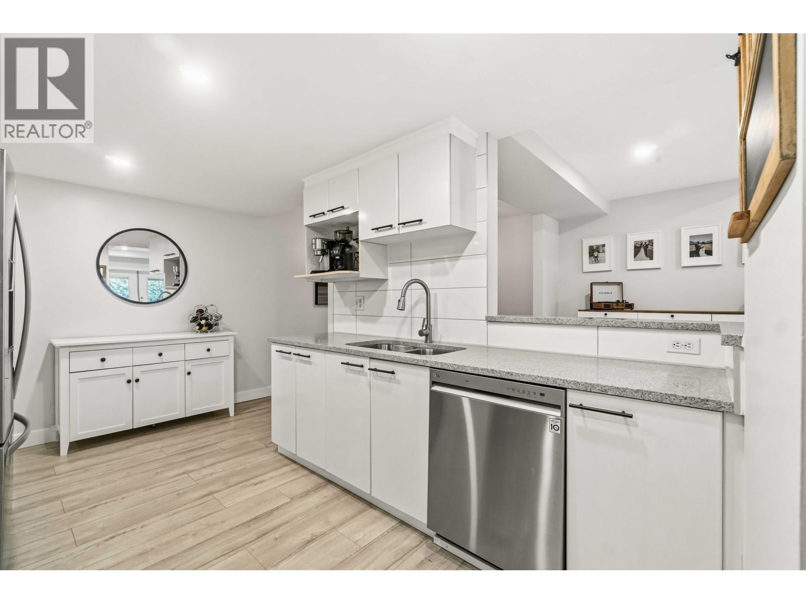 104 1423 Brunette Avenue, Coquitlam, British Columbia  V3K 7A2 - Photo 8 - R3092572