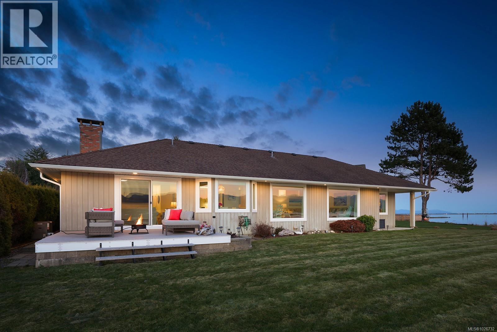 65 Jane Pl, Comox, British Columbia  V9M 3N3 - Photo 4 - 1026732