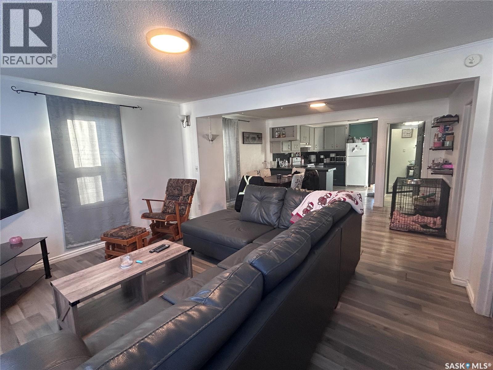 318 Aldridge Street, Bienfait, Saskatchewan  S0C 0M0 - Photo 15 - SK029030