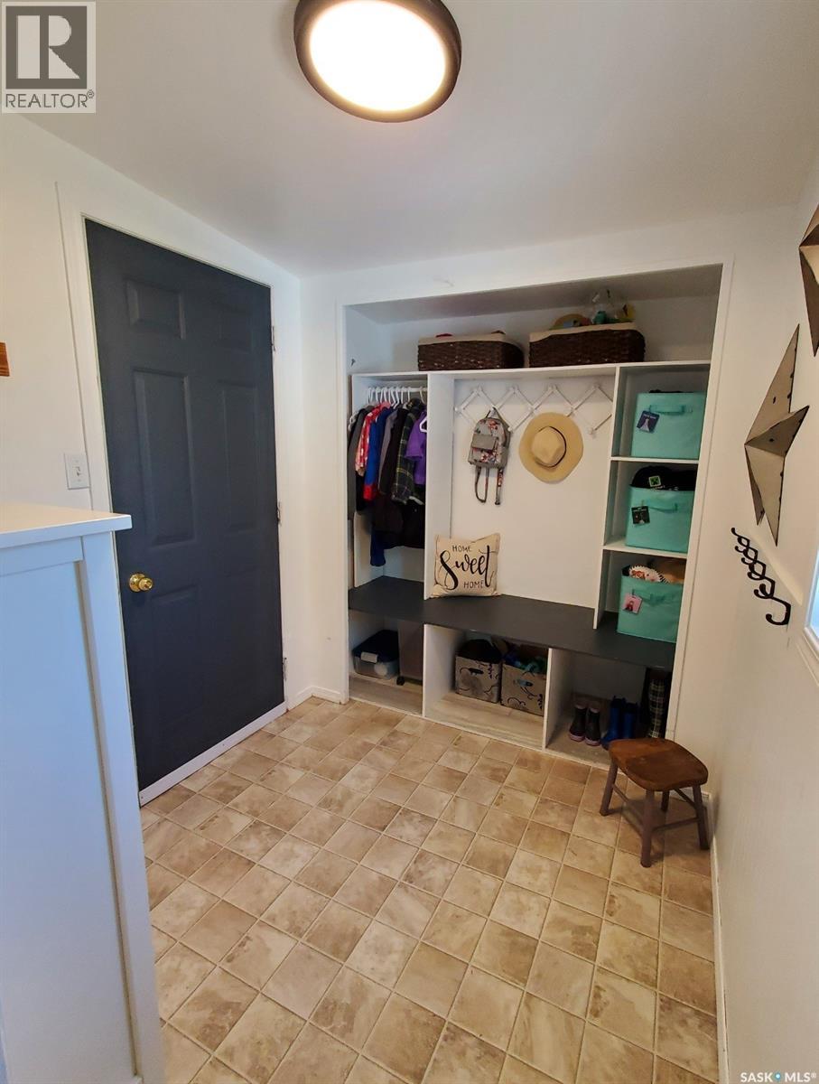 318 Aldridge Street, Bienfait, Saskatchewan  S0C 0M0 - Photo 19 - SK029030