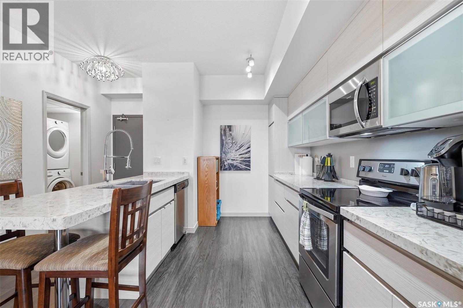 213 223 Evergreen Square, Saskatoon, Saskatchewan  S7W 0W2 - Photo 6 - SK029020