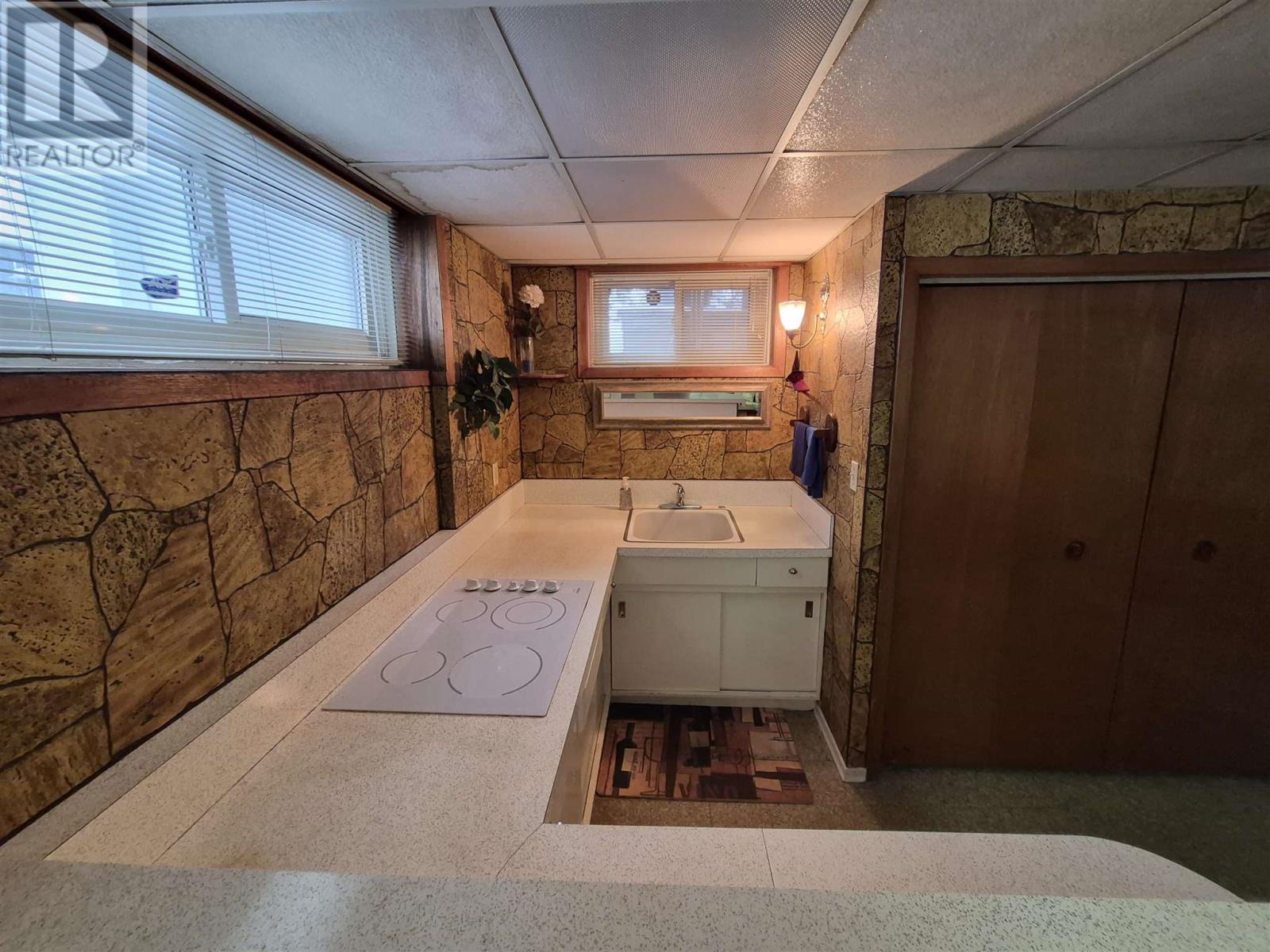 349 Fourth Ave, Sault Ste. Marie, Ontario  P6C 4L9 - Photo 22 - SM260098