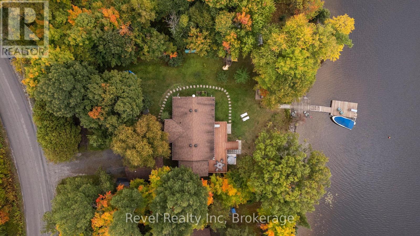 210 Burnett's Road, Mckellar, Ontario  P2A 0B5 - Photo 2 - X12813256