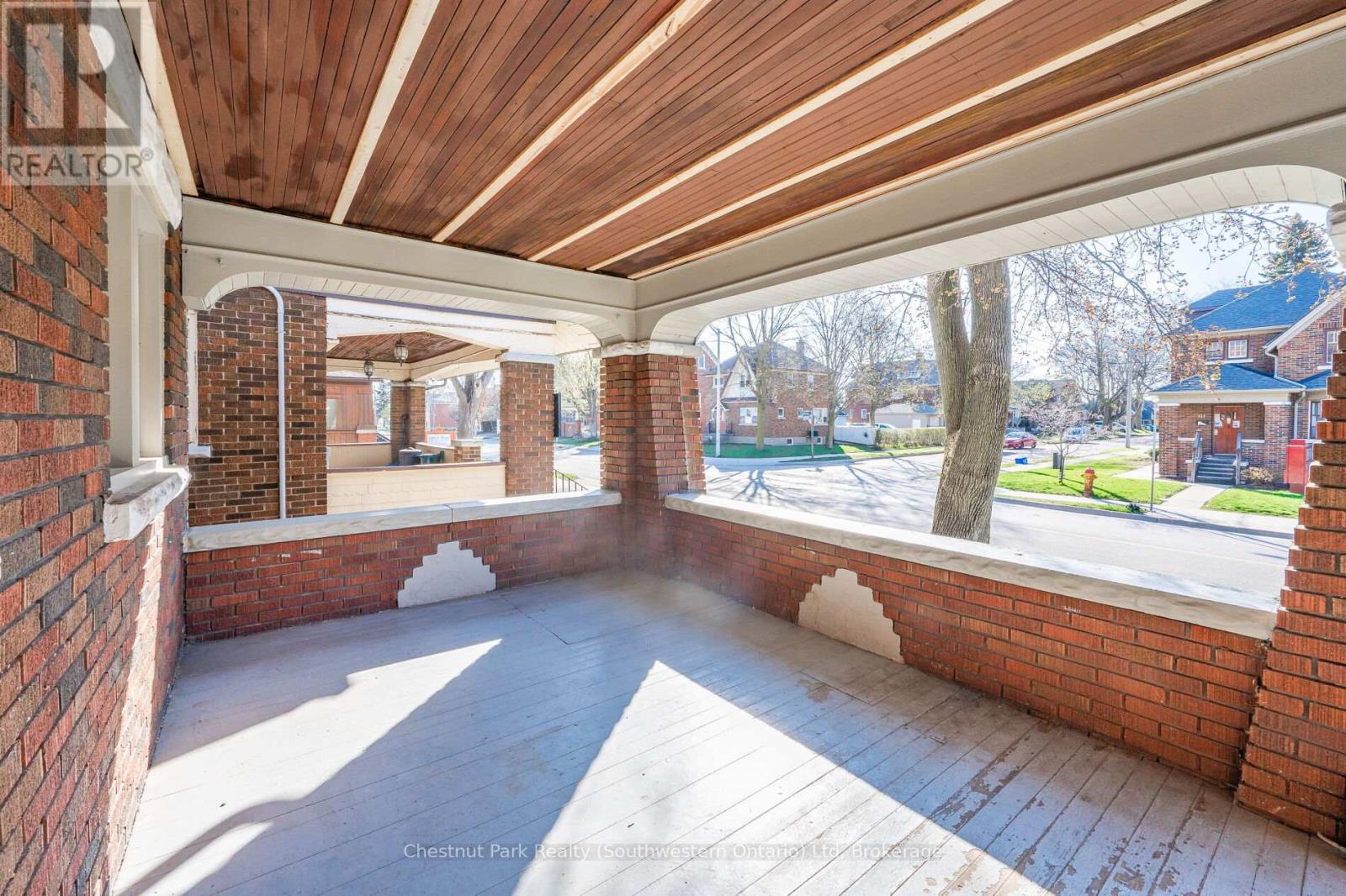 1 - 304 Frederick Street, Kitchener, Ontario  N2H 2N8 - Photo 18 - X12813296