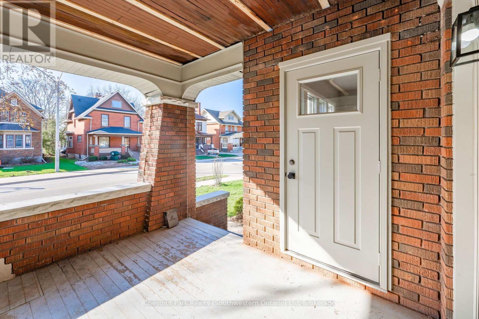 1 - 304 Frederick Street, Kitchener, Ontario  N2H 2N8 - Photo 19 - X12813296