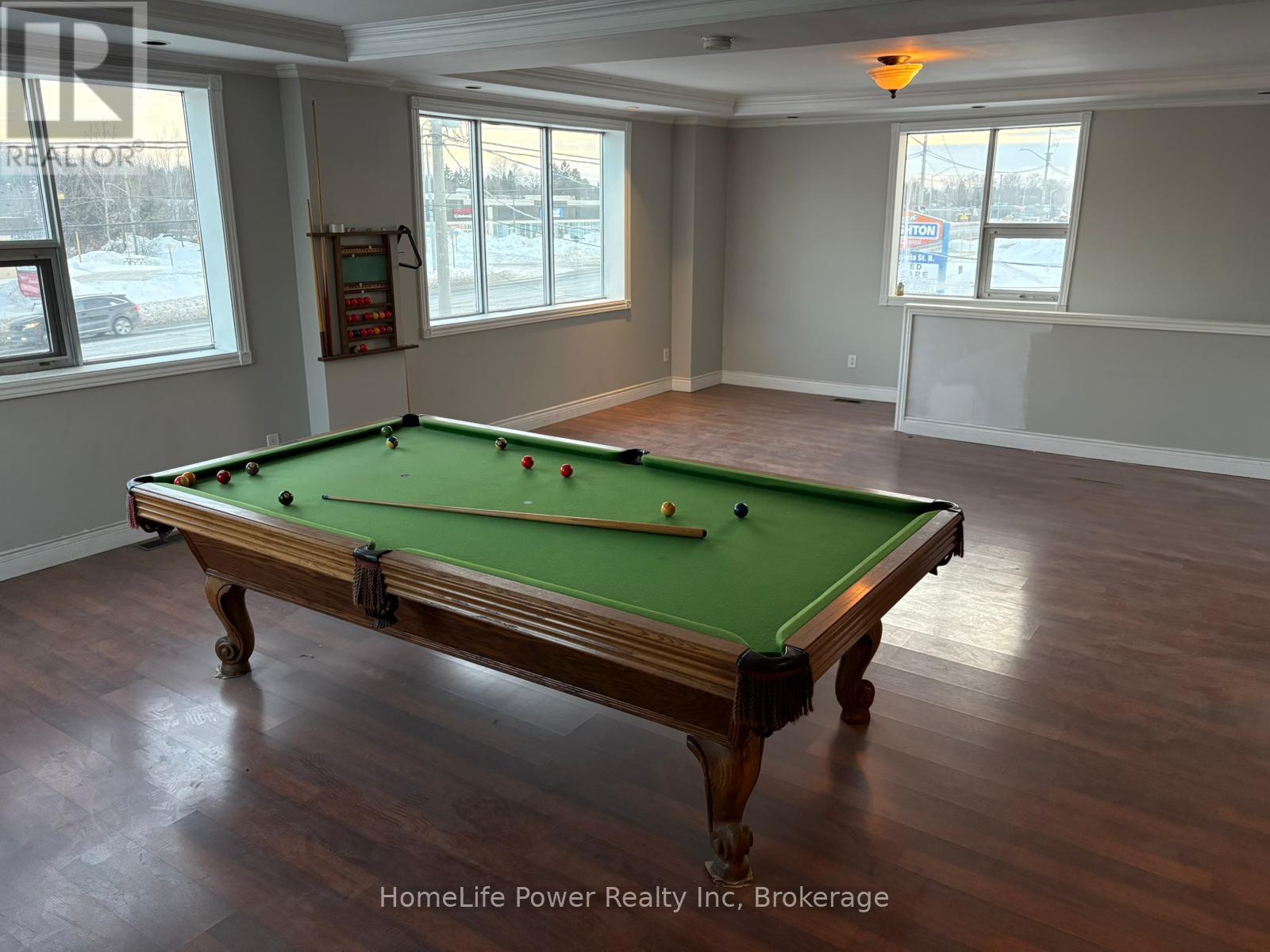 Upper Unit - 1426 Victoria Street N, Kitchener, Ontario  N2B 3E2 - Photo 1 - X12813302