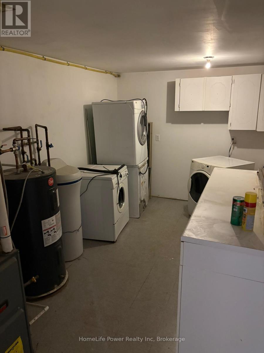 Upper Unit - 1426 Victoria Street N, Kitchener, Ontario  N2B 3E2 - Photo 16 - X12813302