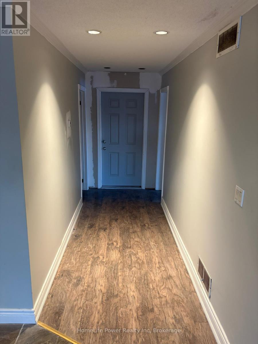 Upper Unit - 1426 Victoria Street N, Kitchener, Ontario  N2B 3E2 - Photo 7 - X12813302