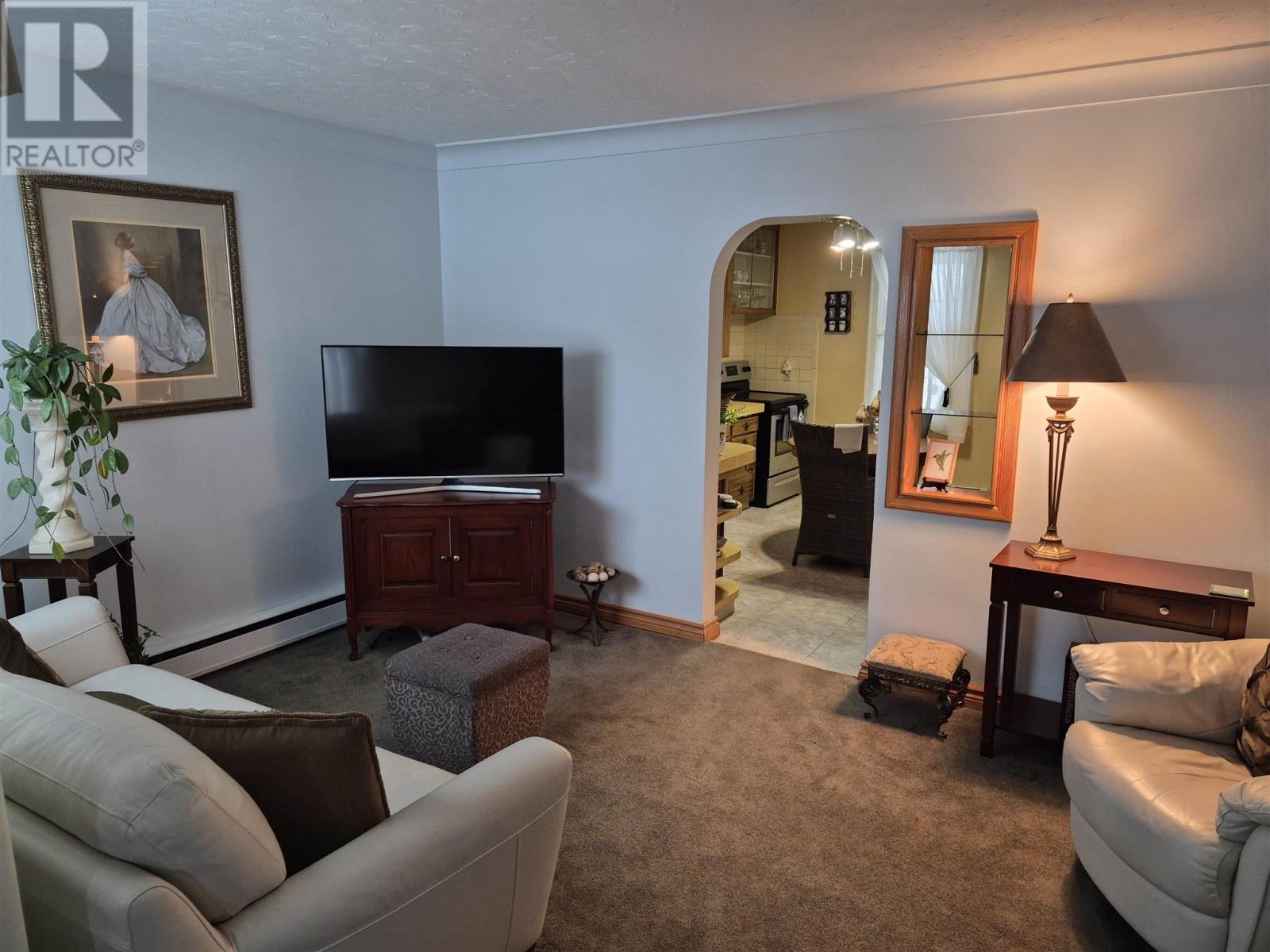 349 Fourth Ave, Sault Ste. Marie, Ontario  P6C 4L9 - Photo 5 - SM260098