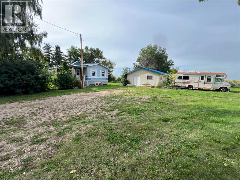 163078 Twp Rd 232, Gem, Alberta  T0J 1M0 - Photo 2 - A2240586