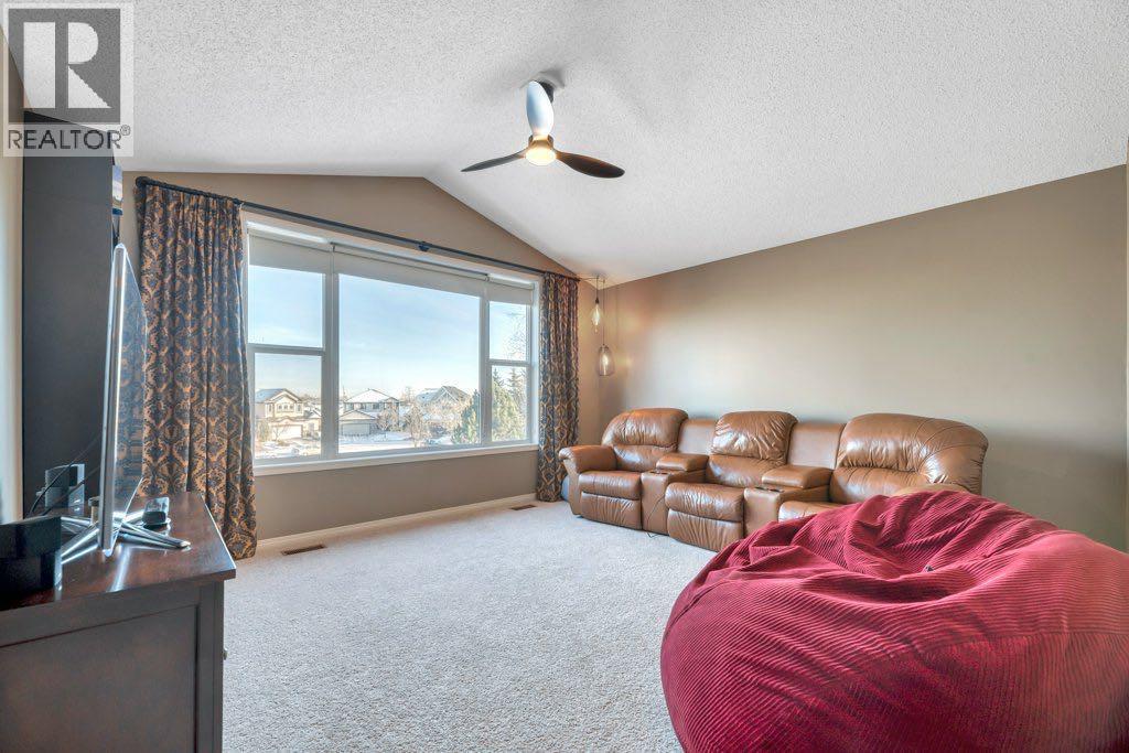 360 Parkmere Green, Chestermere, Alberta  T1X 1V6 - Photo 21 - A2281387