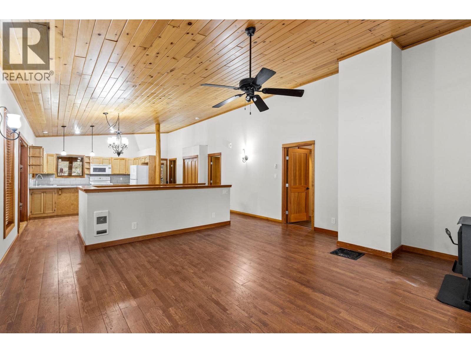 849 Balsam Road Kelowna Photo 10 849 Balsam Road Kelowna Photo 10