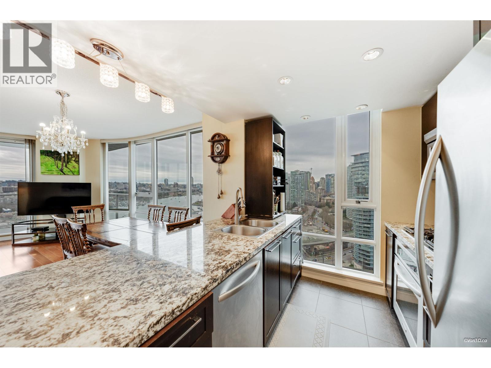 2705 918 Cooperage Way, Vancouver, British Columbia  V6B 0A7 - Photo 10 - R3092454