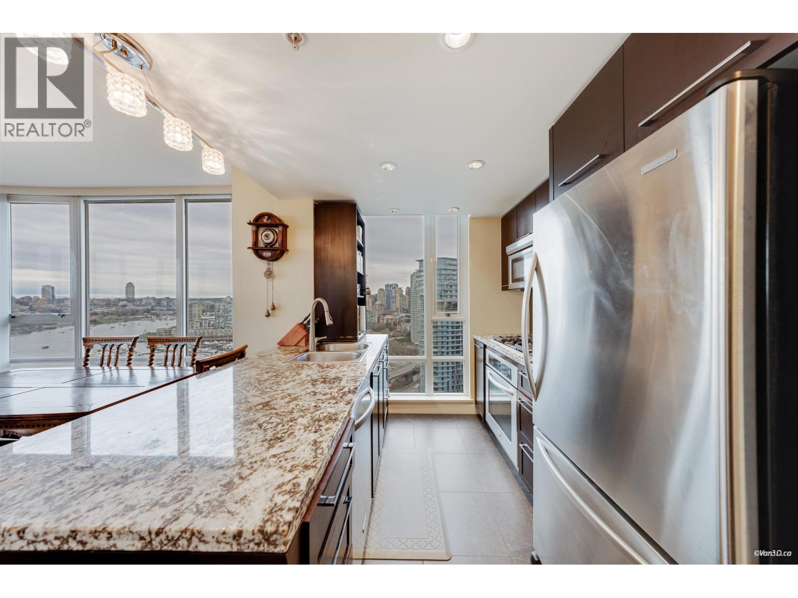 2705 918 Cooperage Way, Vancouver, British Columbia  V6B 0A7 - Photo 9 - R3092454