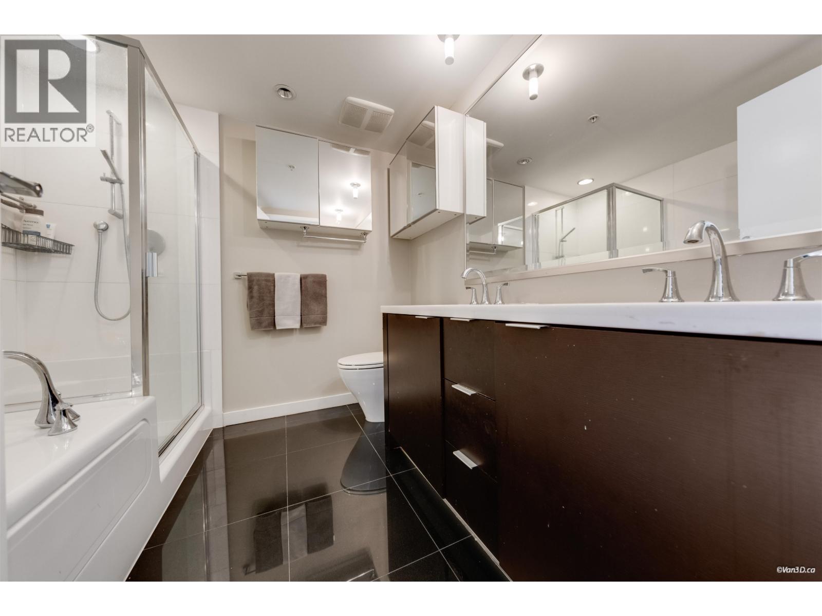 2705 918 Cooperage Way, Vancouver, British Columbia  V6B 0A7 - Photo 14 - R3092454