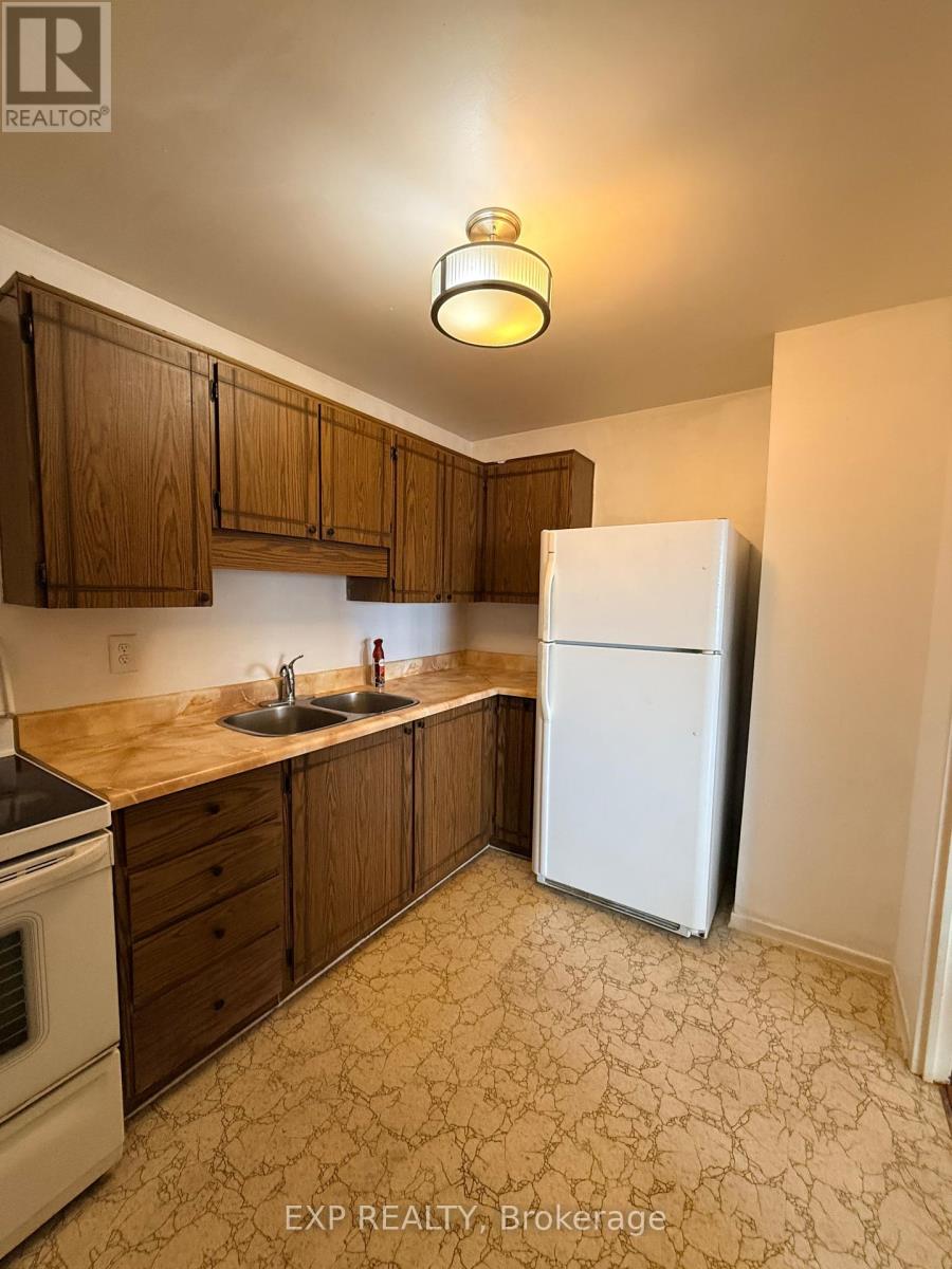 608 - 475 The West Mall, Toronto, Ontario  M9C 4Z3 - Photo 18 - W12813278