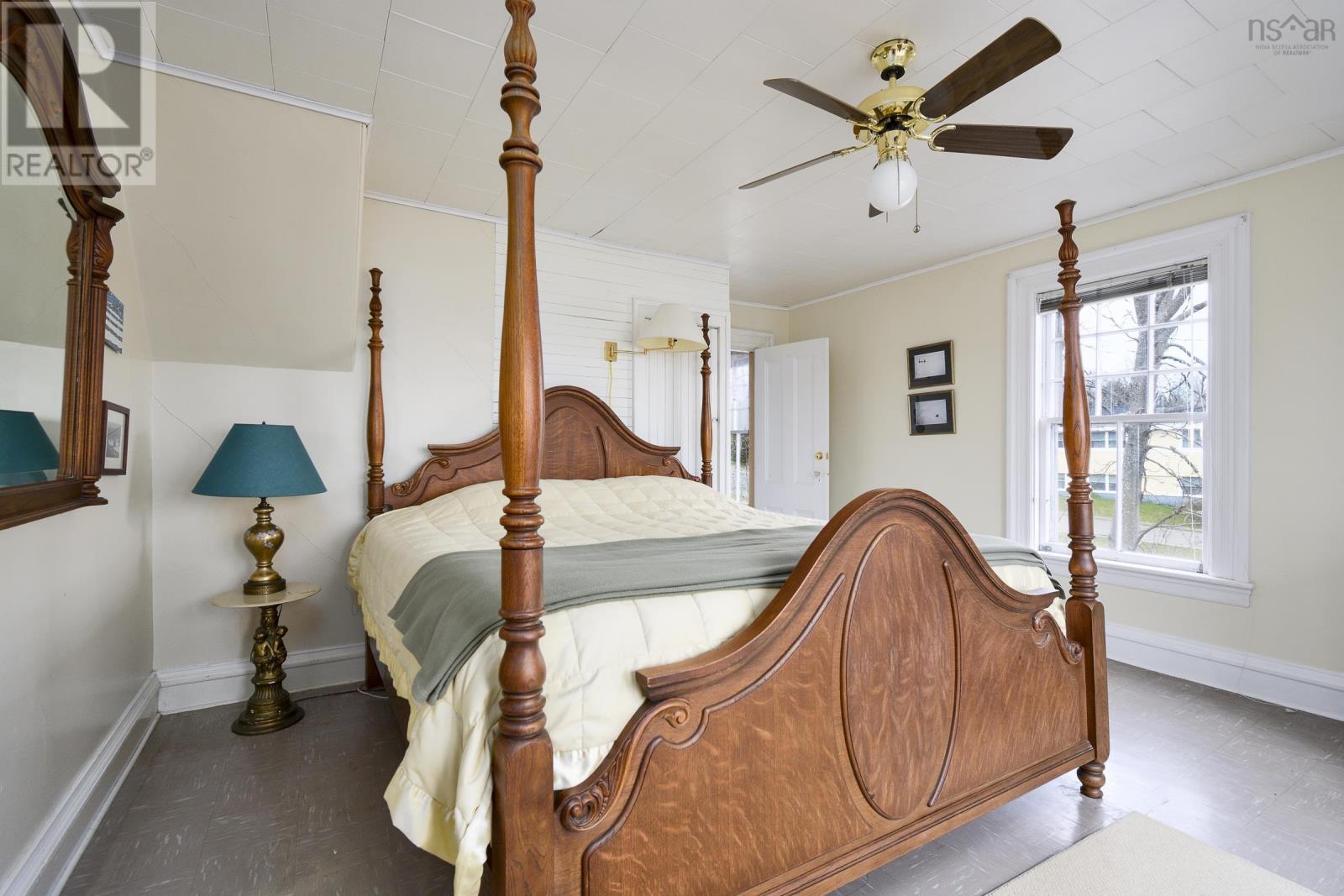 523 Chebucto Street, Baddeck, Nova Scotia  B0E 1B0 - Photo 33 - 202603269