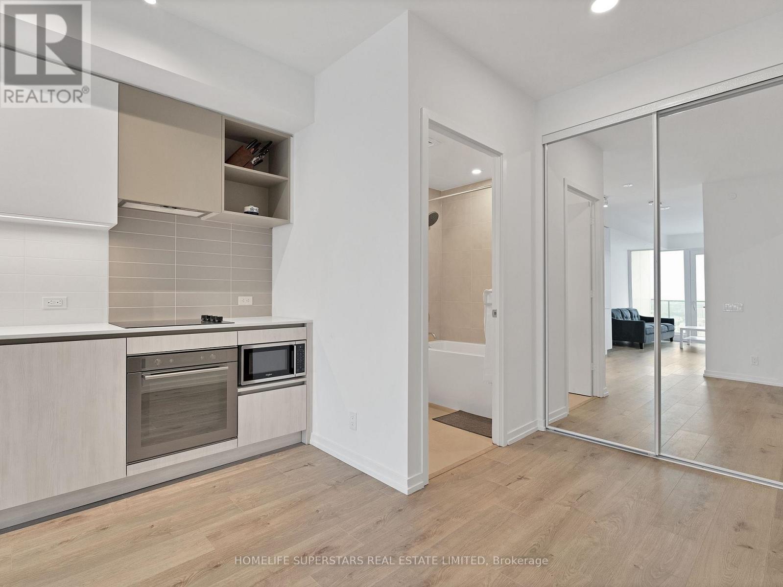 5307 - 7890 JANE STREET, Vaughan, Ontario