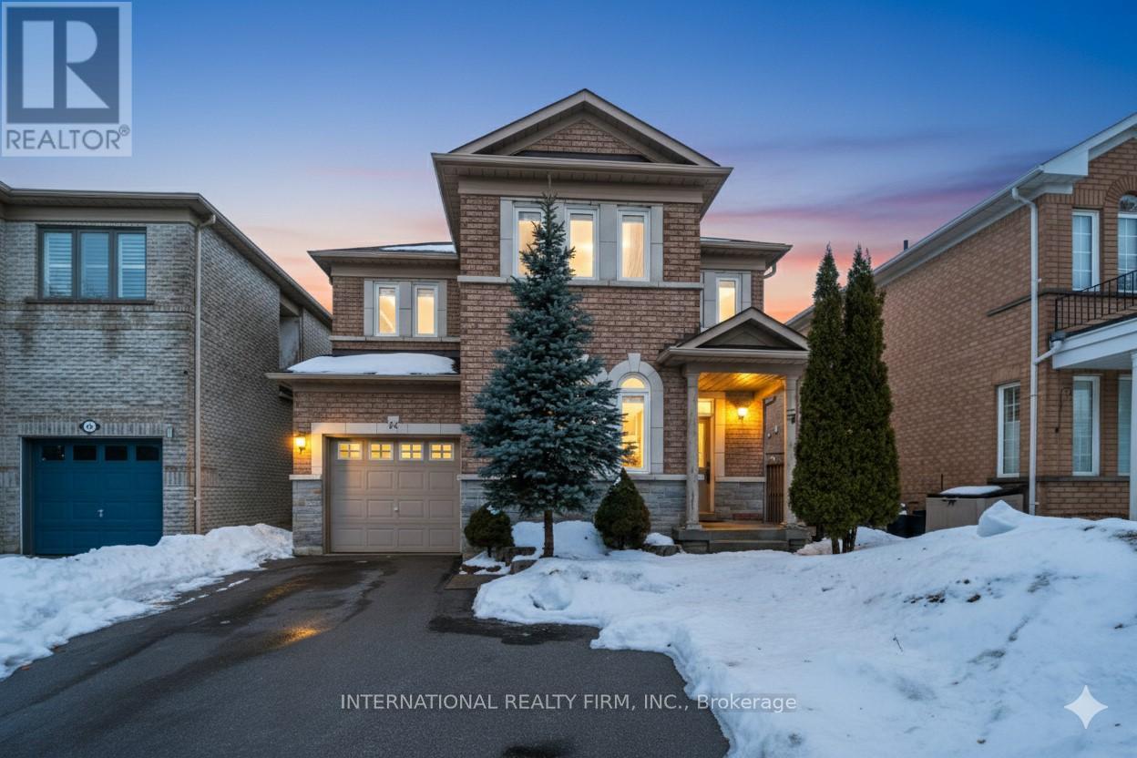 56 WILDBERRY CRESCENT, Vaughan, Ontario