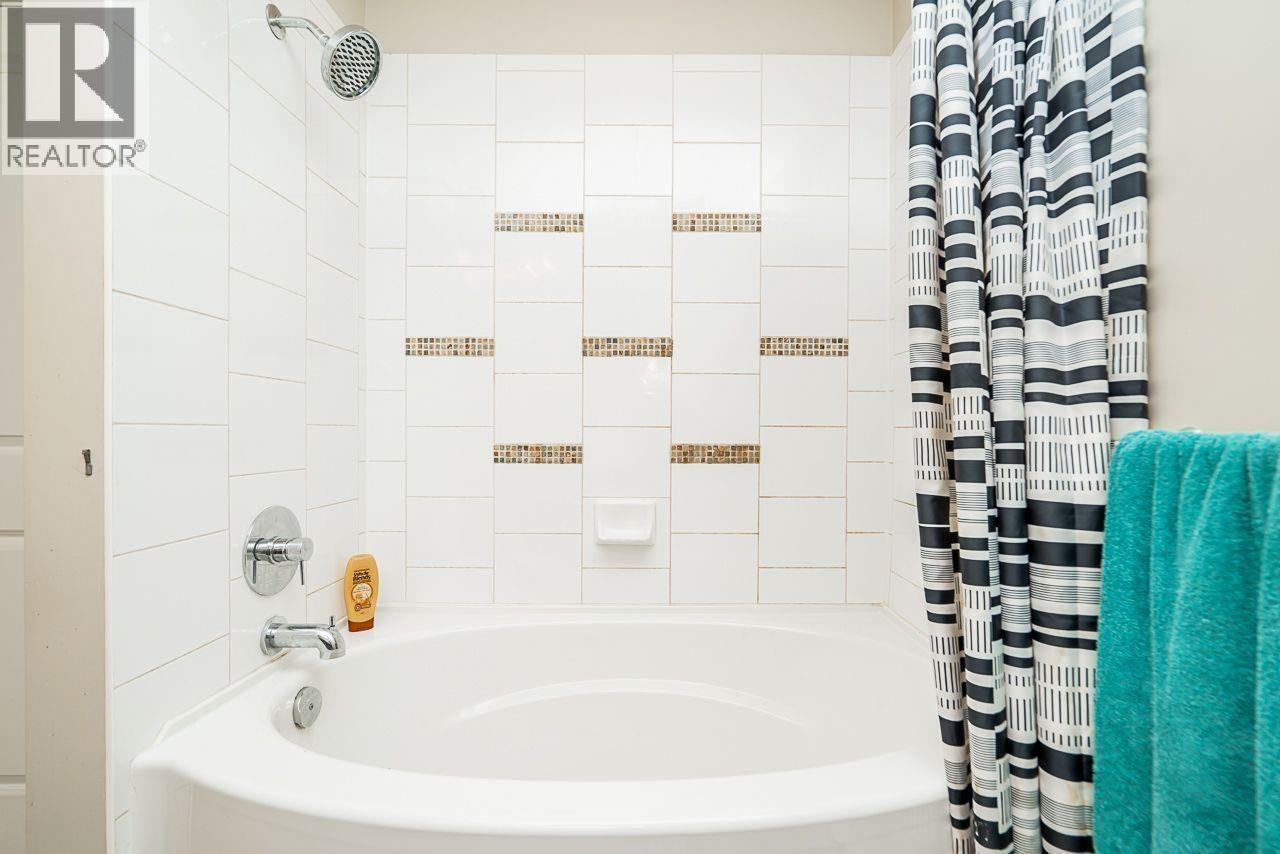 105 1330 Genest Way, Coquitlam, British Columbia  V3E 0A4 - Photo 13 - R3092293