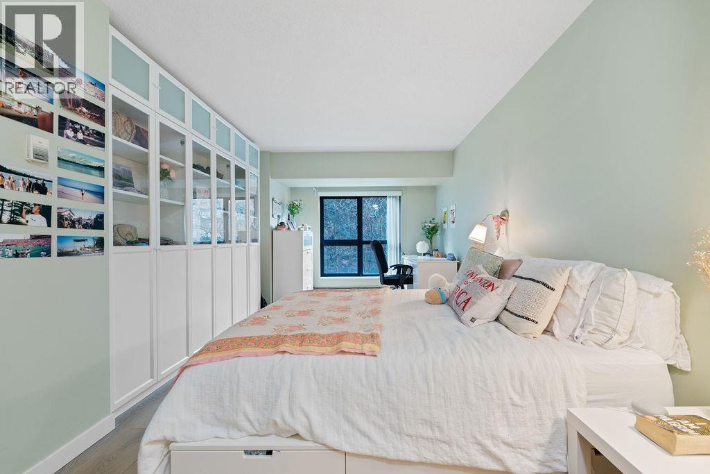 404 238 Alvin Narod Mews, Vancouver, British Columbia  V6B 5Z3 - Photo 14 - R3092634