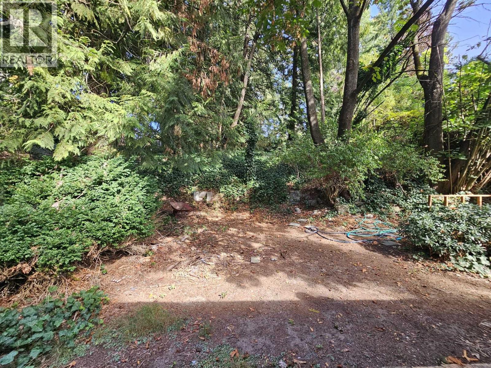 4505 Marine Drive, Burnaby, British Columbia  V5J 3G1 - Photo 7 - R3092640