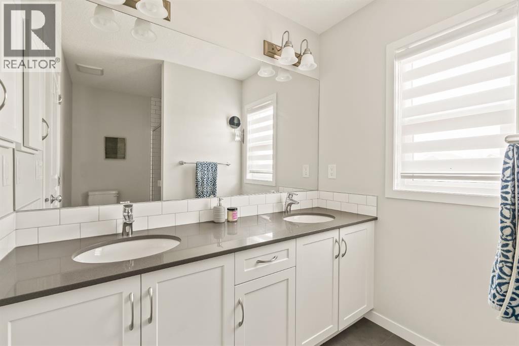 63 Seton Gardens Se, Calgary, Alberta  T3M 2Y5 - Photo 35 - A2283727