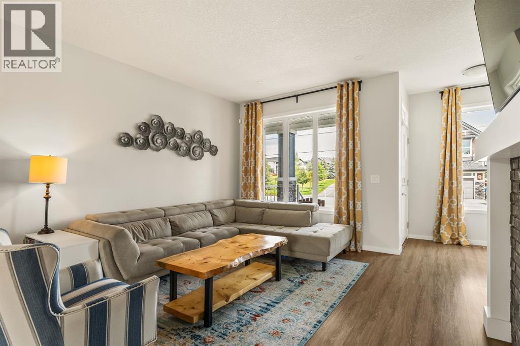 63 Seton Gardens Se, Calgary, Alberta  T3M 2Y5 - Photo 10 - A2283727