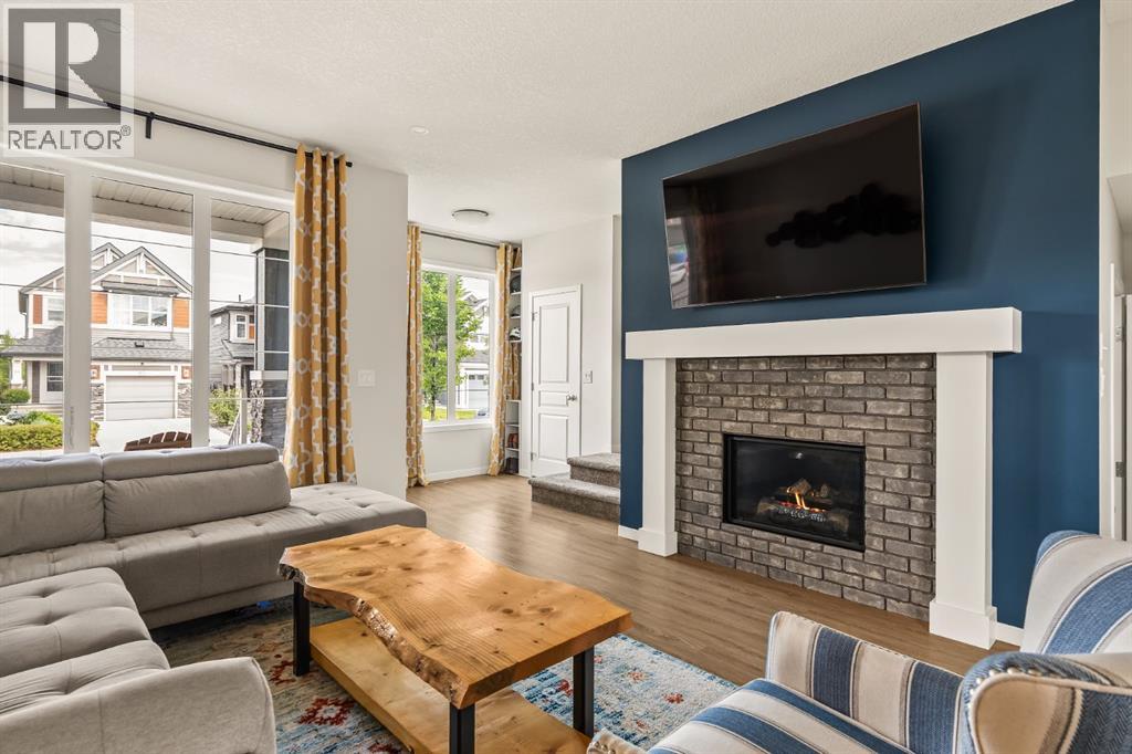 63 Seton Gardens Se, Calgary, Alberta  T3M 2Y5 - Photo 8 - A2283727