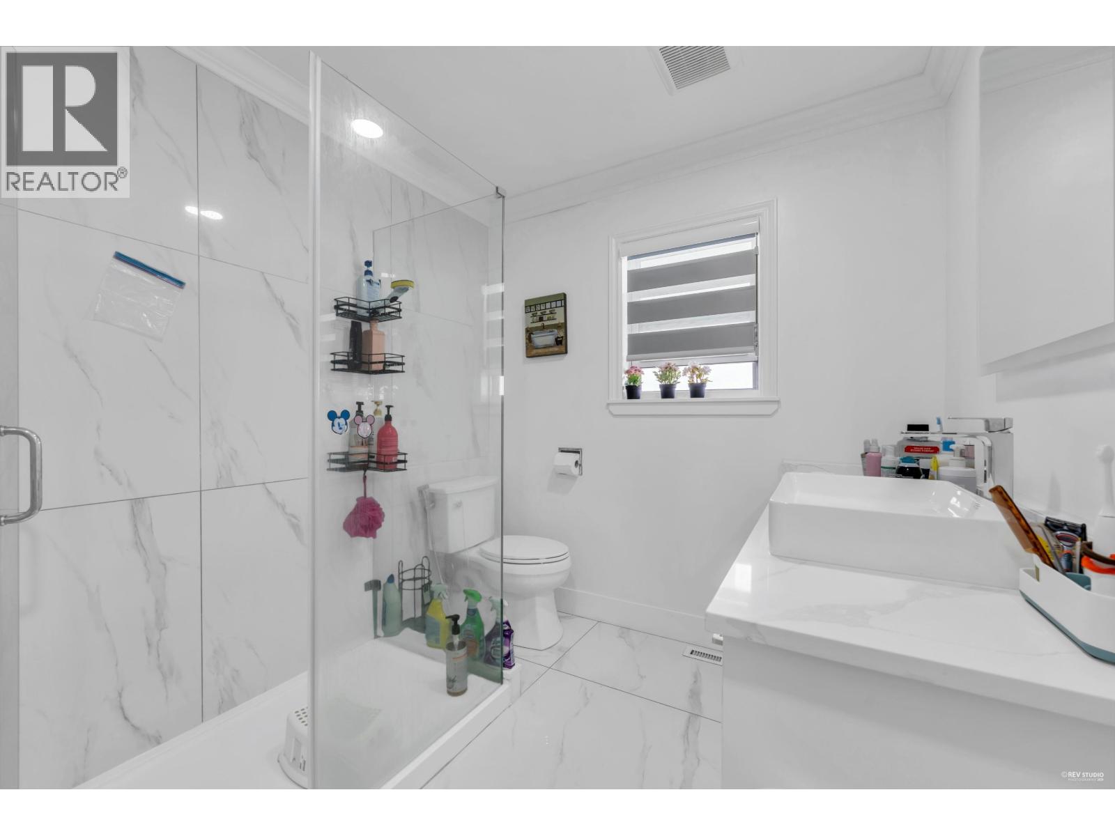 8025 Borden Street, Vancouver, British Columbia  V5P 3E6 - Photo 19 - R3092442