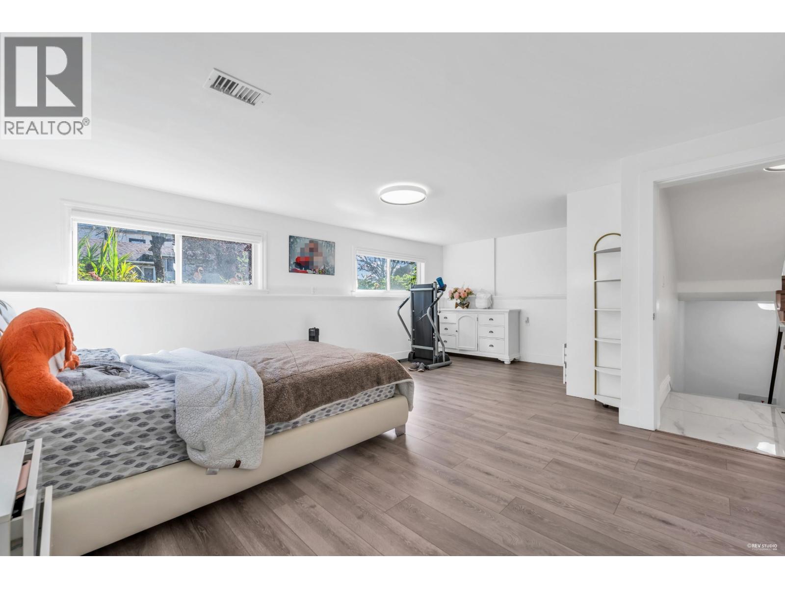 8025 Borden Street, Vancouver, British Columbia  V5P 3E6 - Photo 16 - R3092442