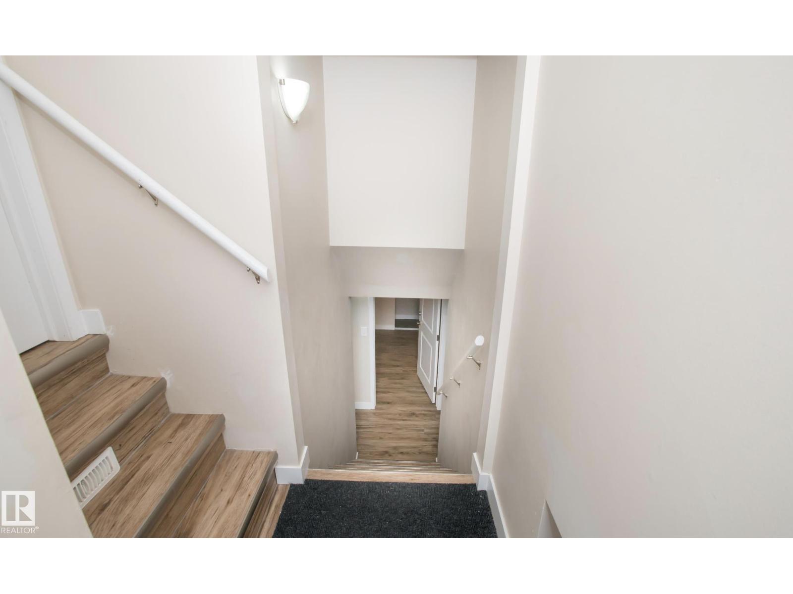 13616 82 St Nw Nw, Edmonton, Alberta T5E 2V4 - Photo 4 - E4474605