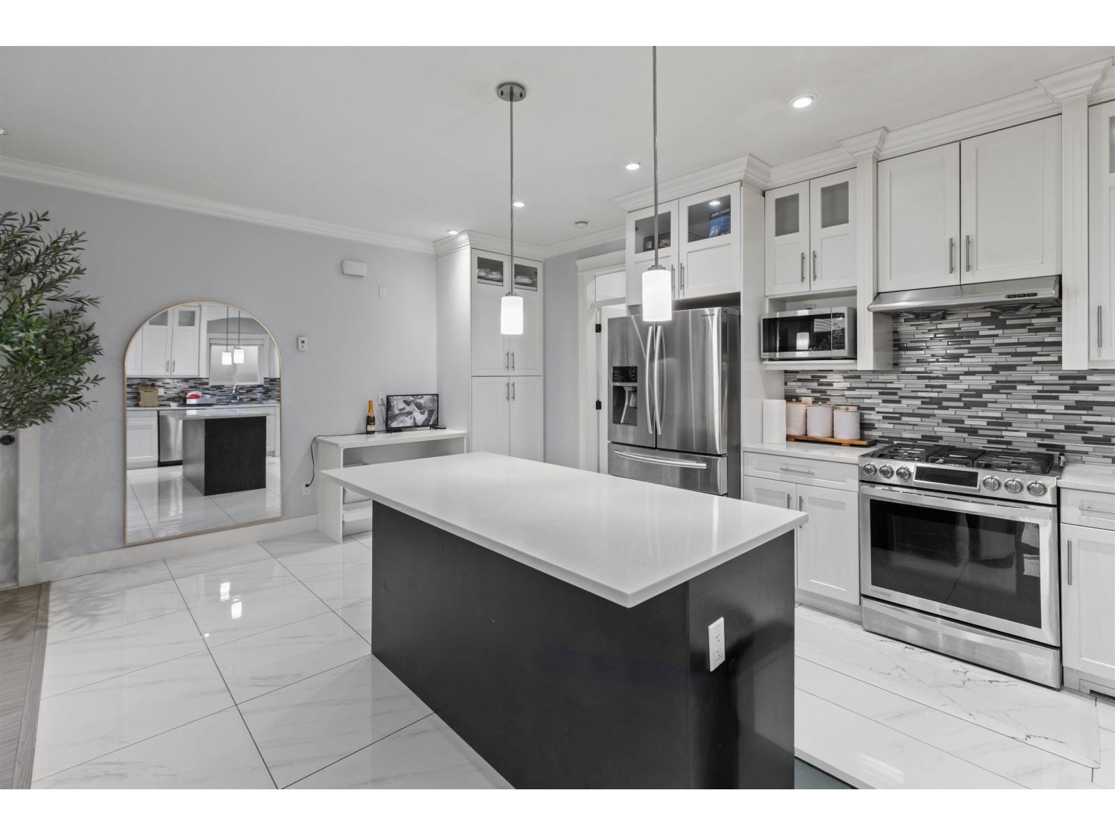 3167 Engineer Crescent, Abbotsford, British Columbia  V4X 0A7 - Photo 13 - R3090677