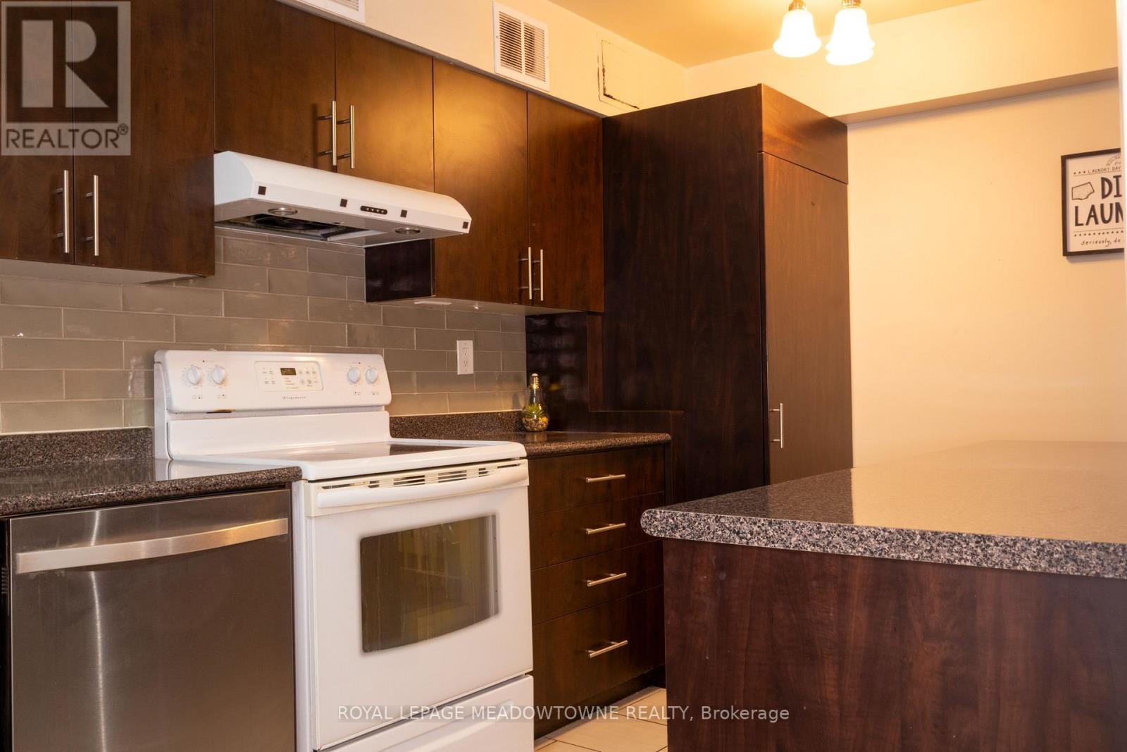 704 - 1338 York Mills Road, Toronto, Ontario  M3A 3M3 - Photo 15 - C12813230