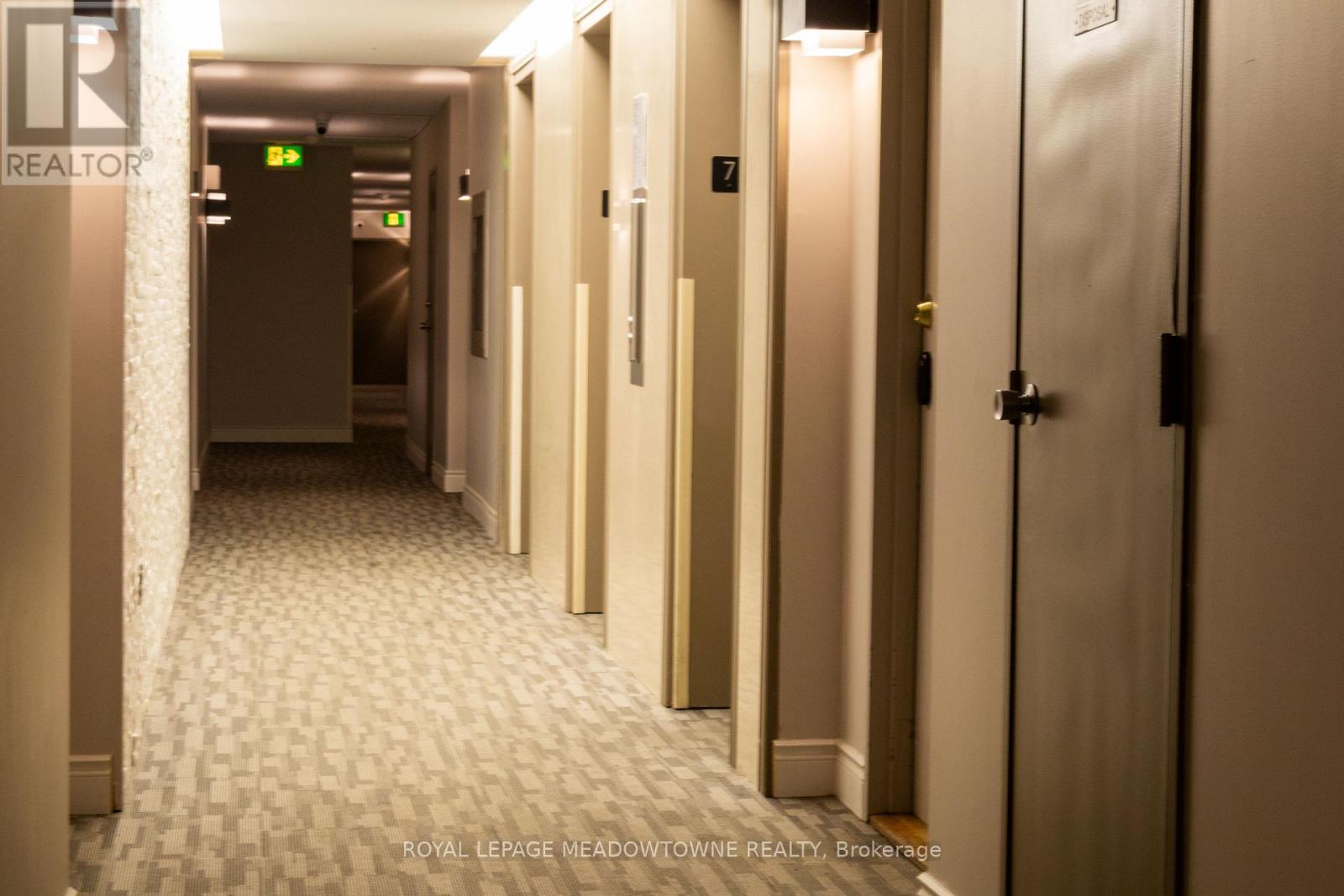 704 - 1338 York Mills Road, Toronto, Ontario  M3A 3M3 - Photo 3 - C12813230