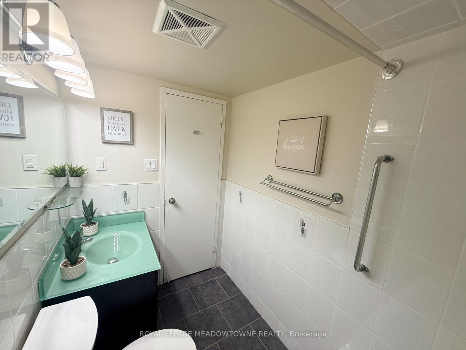 704 - 1338 York Mills Road, Toronto, Ontario  M3A 3M3 - Photo 33 - C12813230