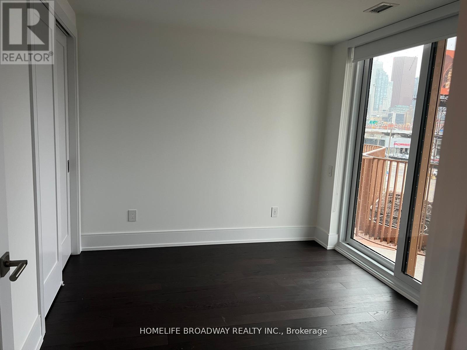 329 - 155 Merchant's Wharf Avenue, Toronto (Waterfront Communities), Ontario  M5A 0Y4 - Photo 9 - C12813258