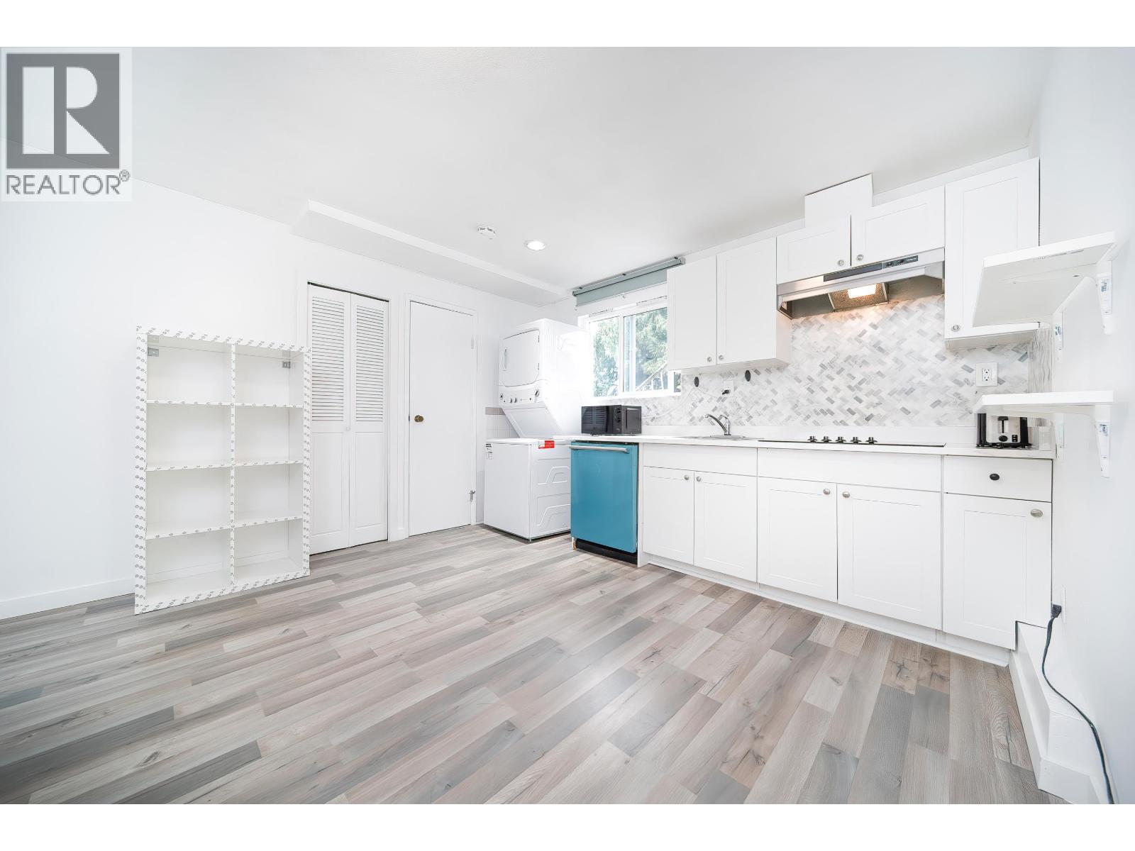 7111 Cavelier Court, Richmond, British Columbia  V7C 4J7 - Photo 22 - R3092460