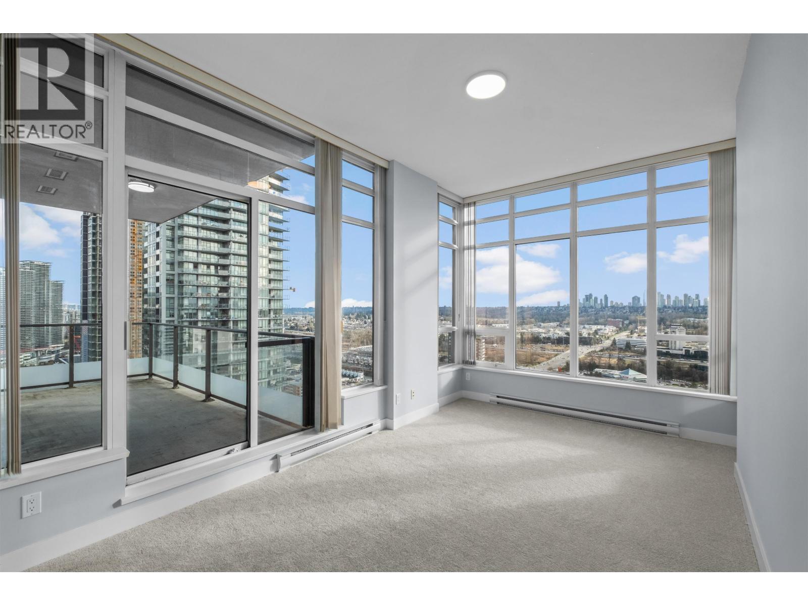 3202 2077 Rosser Avenue, Burnaby, British Columbia  V5C 0G6 - Photo 4 - R3092424