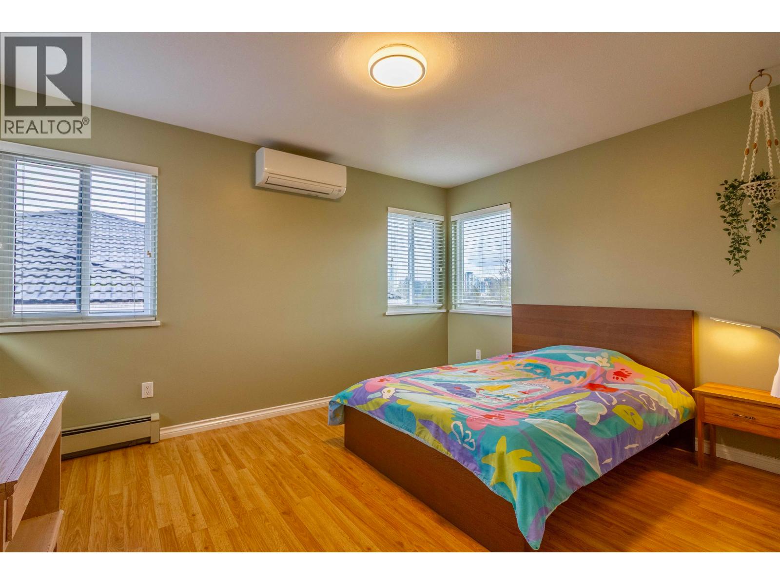 7470 Almond Place, Burnaby, British Columbia  V3N 4V5 - Photo 24 - R3092613