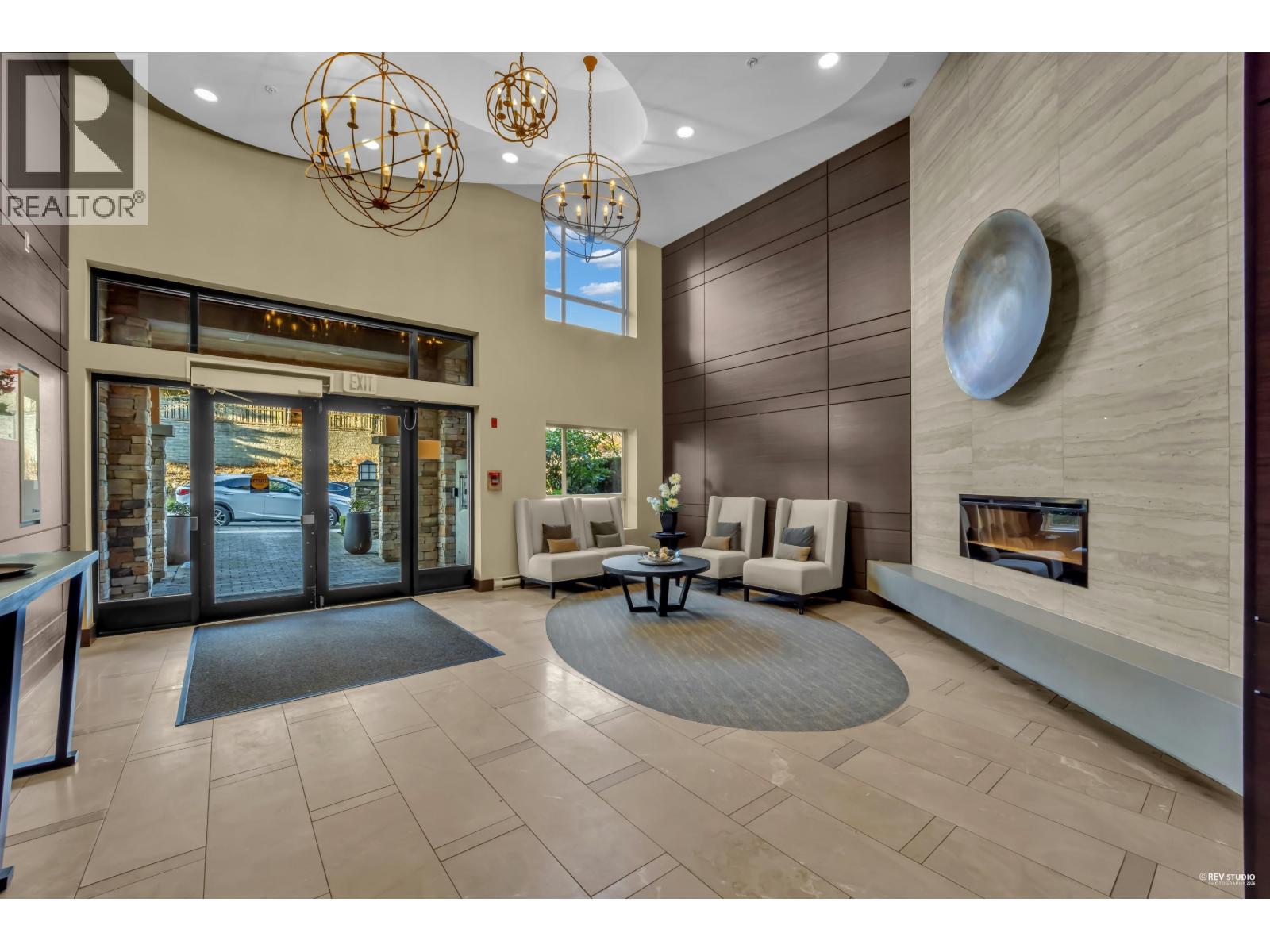 310 3156 Dayanee Springs Boulevard, Coquitlam, British Columbia  V3E 0B7 - Photo 2 - R3092617