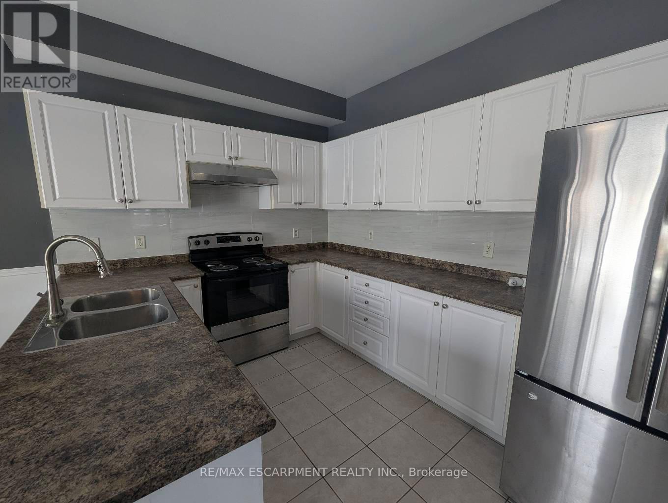 1 - 52 Arlington Drive, Georgina, Ontario  L4P 4H6 - Photo 7 - N12639768