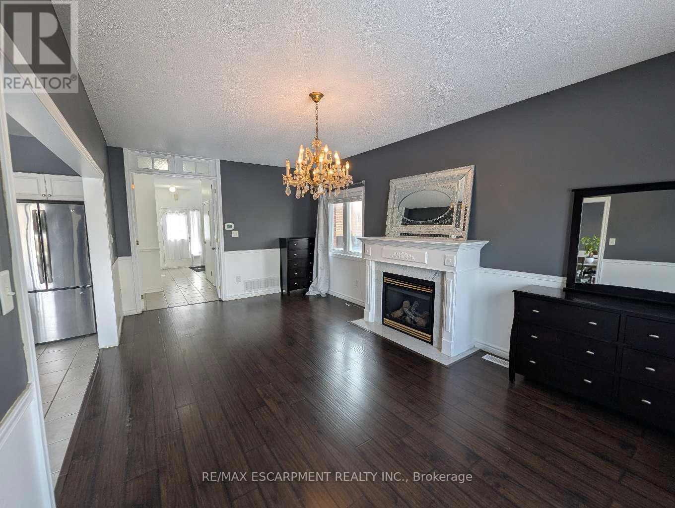 1 - 52 Arlington Drive, Georgina, Ontario  L4P 4H6 - Photo 4 - N12639768