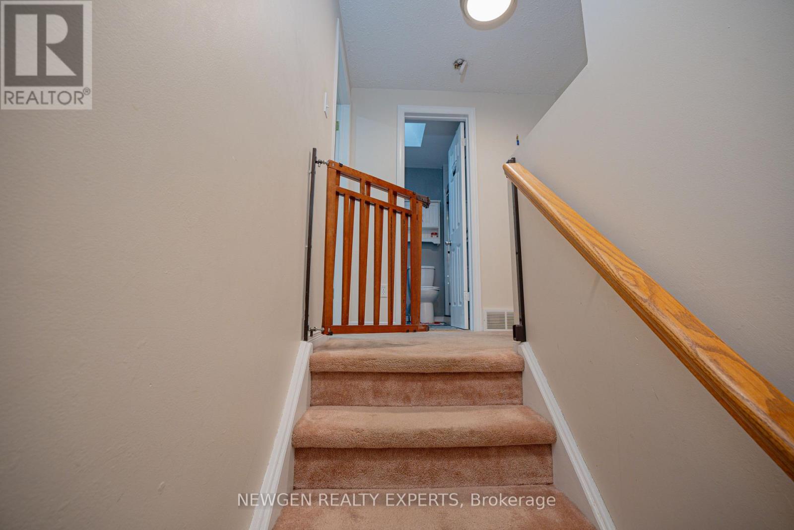 92 Highland Crescent, Kitchener, Ontario  N2M 5C1 - Photo 11 - X12812302