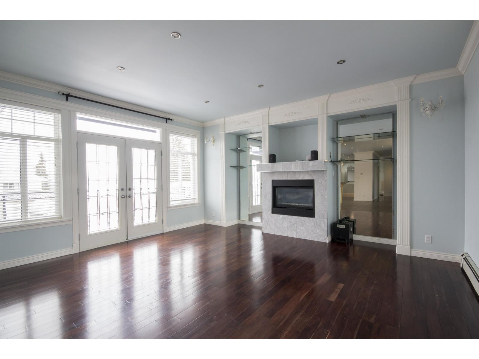 12136 100a Avenue, Surrey, British Columbia  V3V 2Y5 - Photo 7 - R3092648