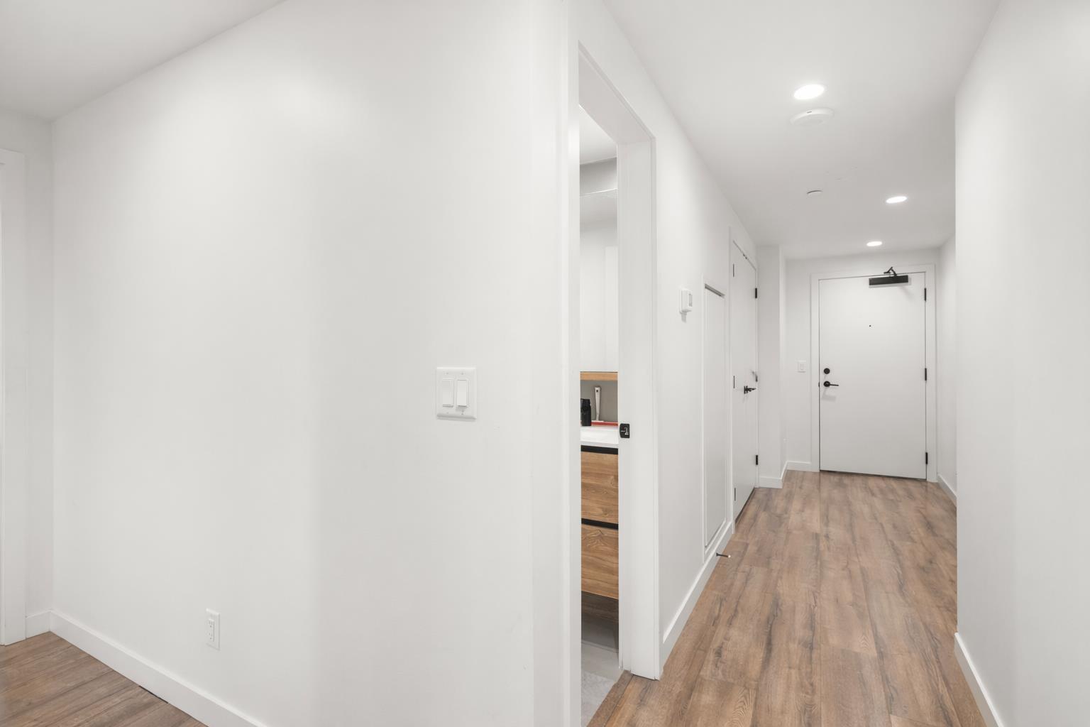 1510 13428 105 Avenue, Surrey, British Columbia  V3T 0S6 - Photo 4 - R3092666