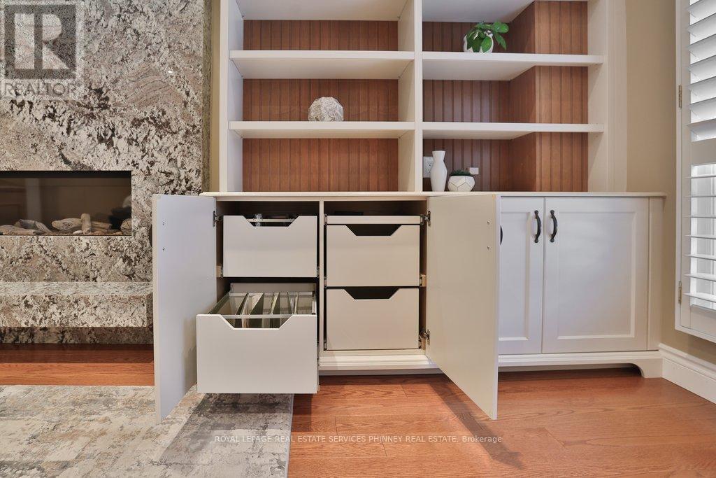 2289 Beejay Court, Mississauga, Ontario  L5M 2N6 - Photo 17 - W12813232