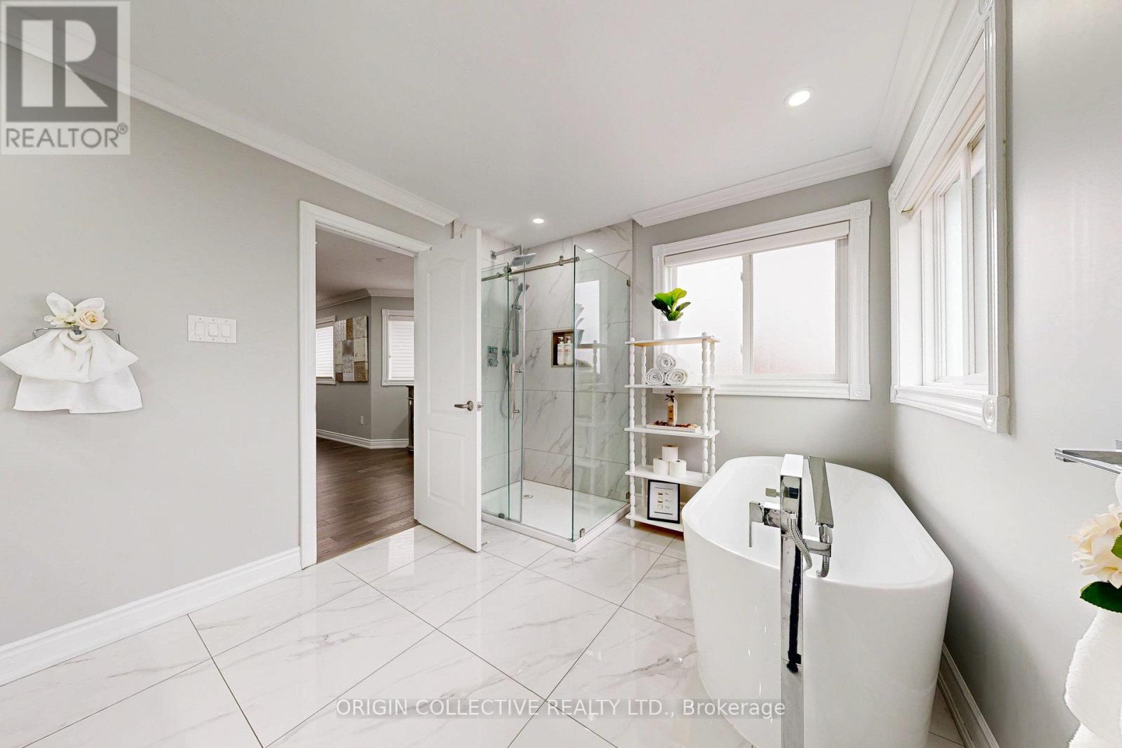 5122 Timber Mill Court, Mississauga, Ontario  L5V 2B8 - Photo 24 - W12813242